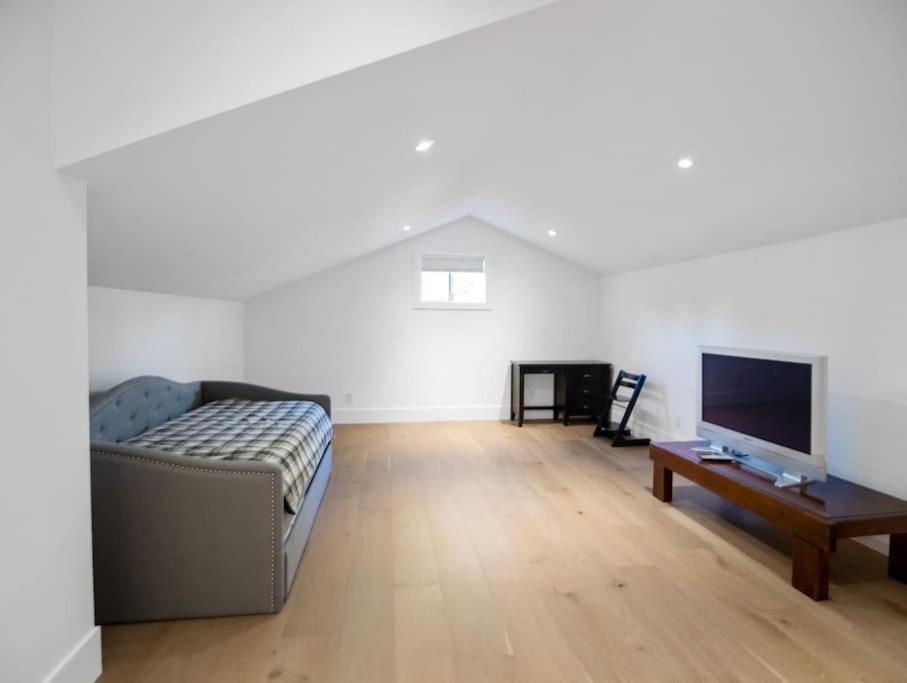 The Fernridge Estate: 5Bd Family Retreat! Langley Exterior foto
